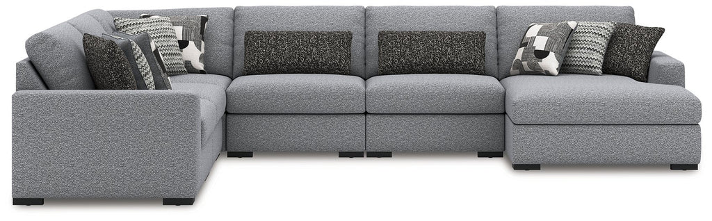 Bealton Sectional with Chaise