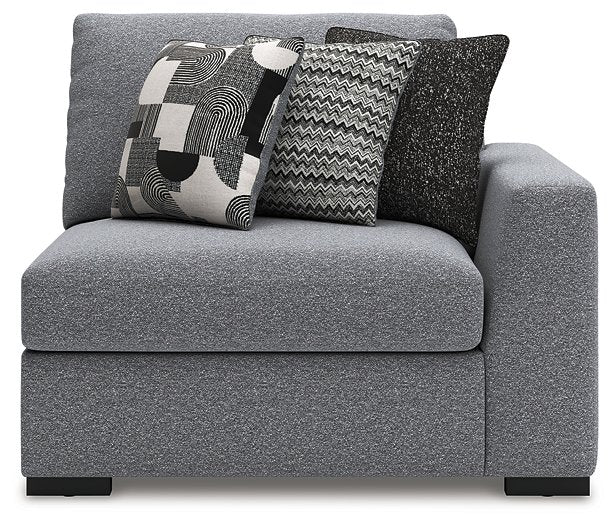 Bealton Sectional with Chaise