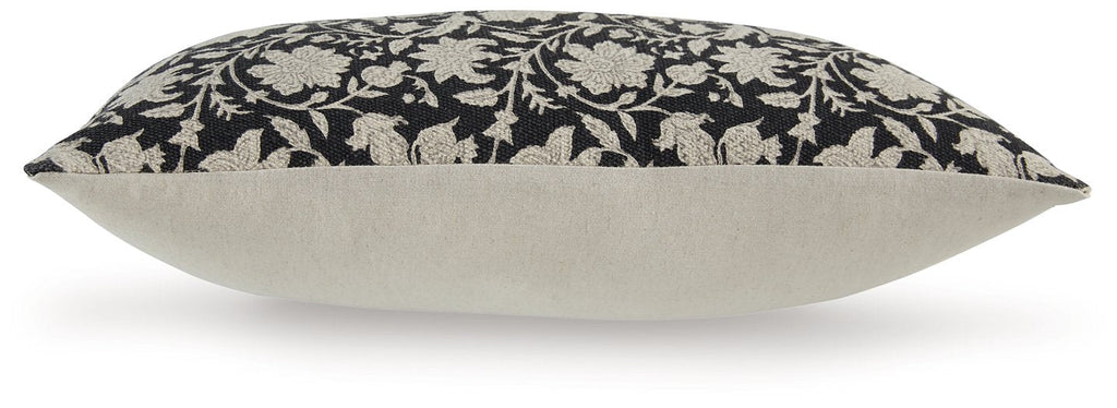 Alanderson Pillow (Set of 4)