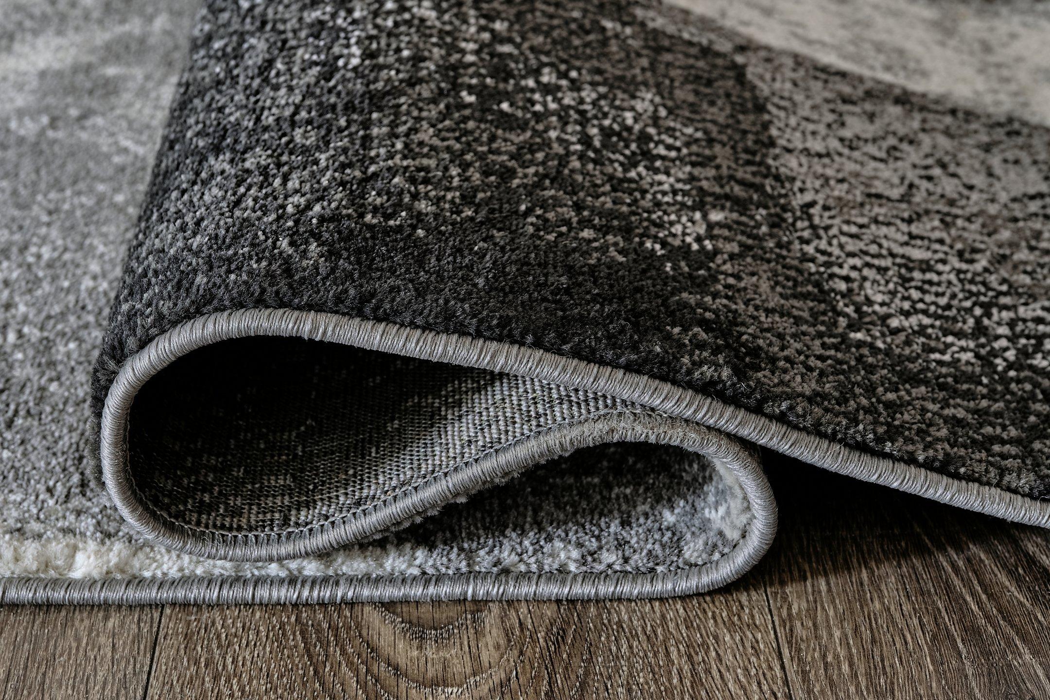 Brycebourne 5'3 x 7'7 Rug